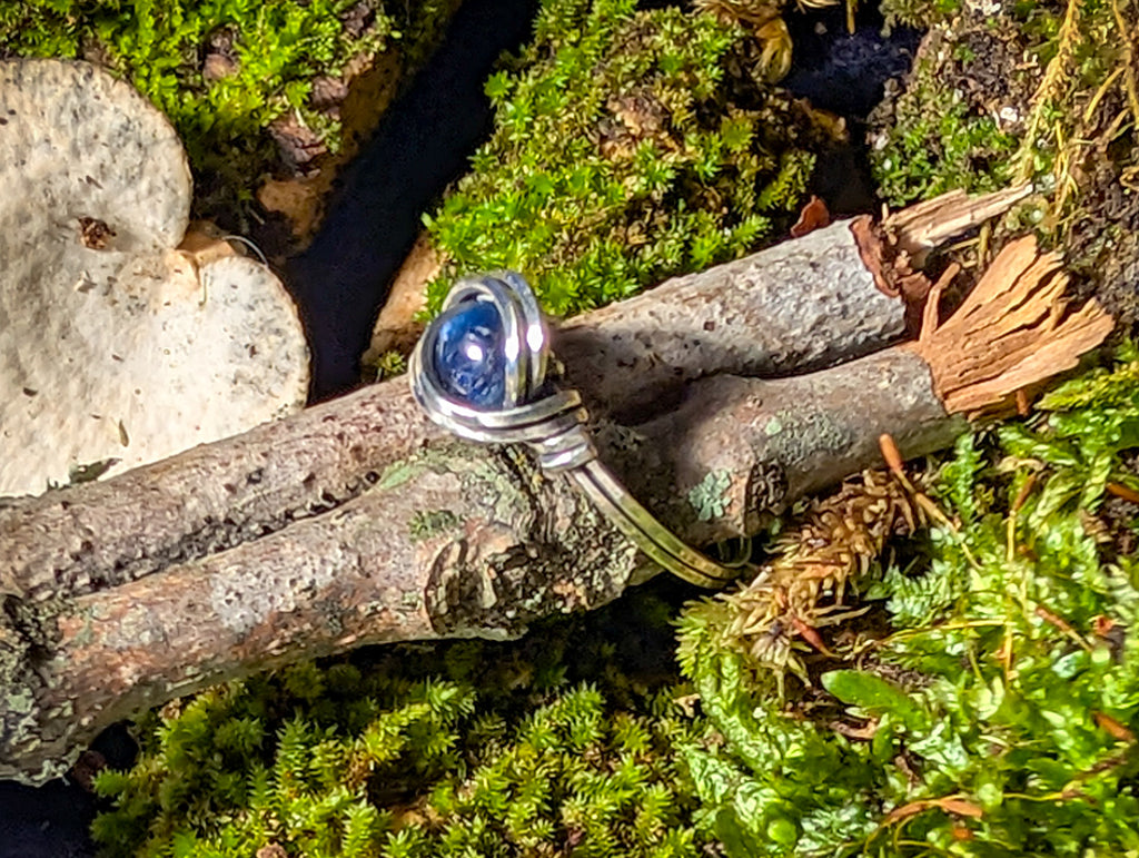 Blue Kyanite Silver Ring Size 6.5
