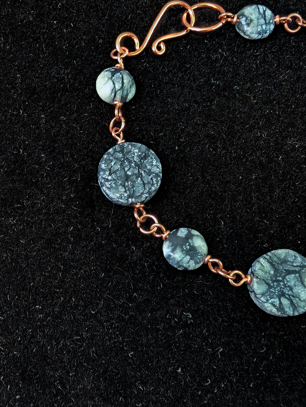 Picasso Serpentine Bead Chain Bracelet