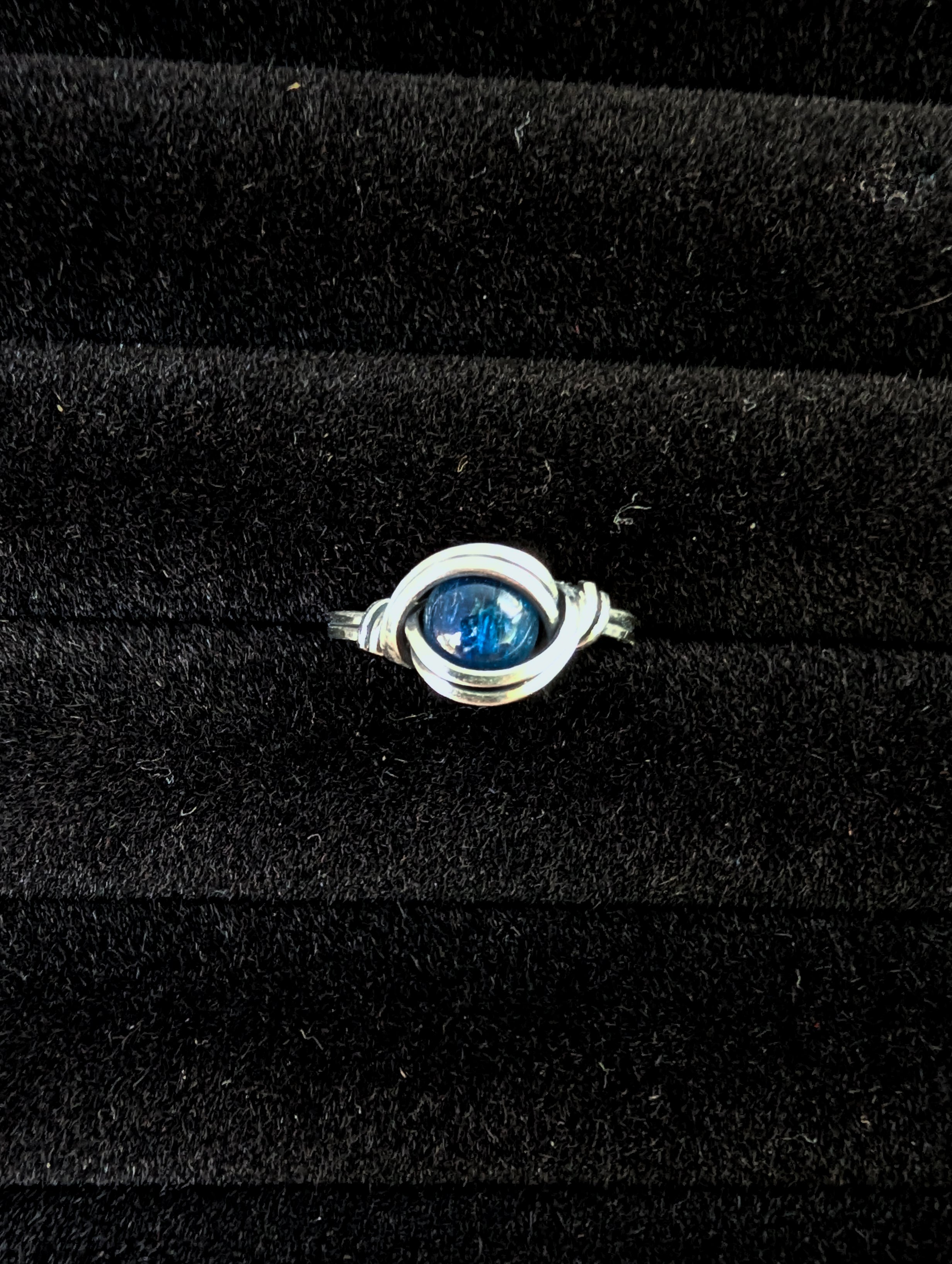 Blue Kyanite Silver Ring Size 6.5